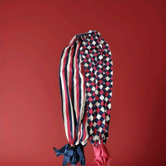 Spirit Halloween Youth Cursed Clown Costume Scary Medium M 10-12y Free Tattoos - Picture 3 of 13